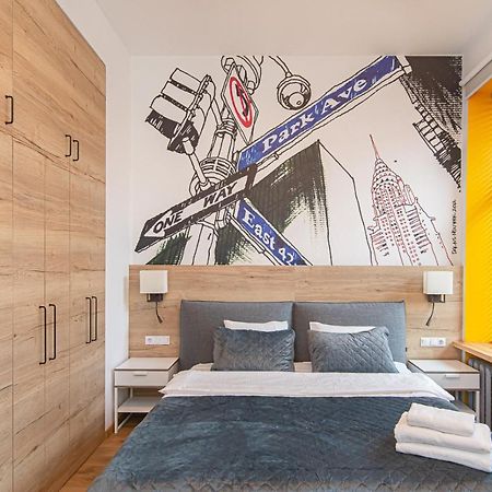 Modern Vilnius Old Town Apartment With Free Parking Buitenkant foto