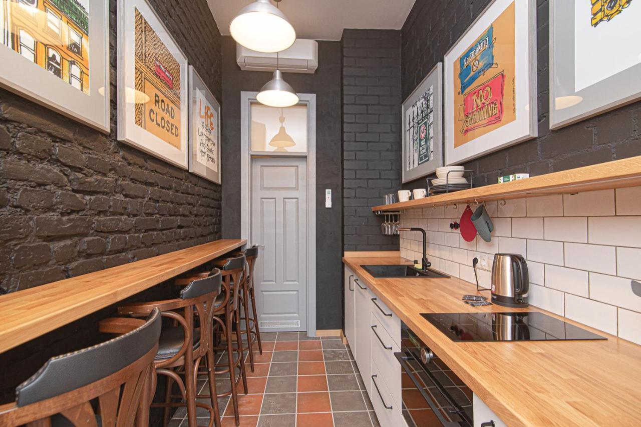 Modern Vilnius Old Town Apartment With Free Parking Buitenkant foto